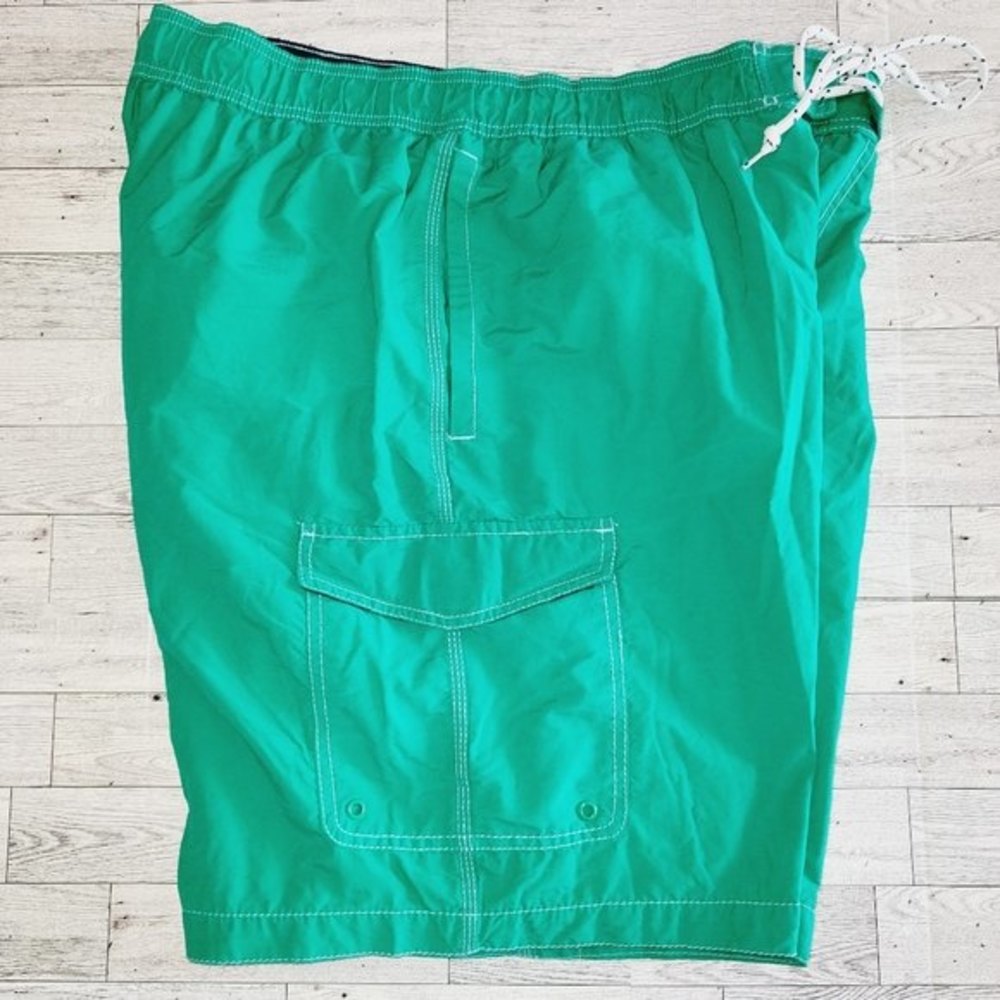 ST. JOHN'S BAY MEN 2XL SWIM TRUNKS SUMMER SHORTS CASUAL SUMMER BEACH SHORT